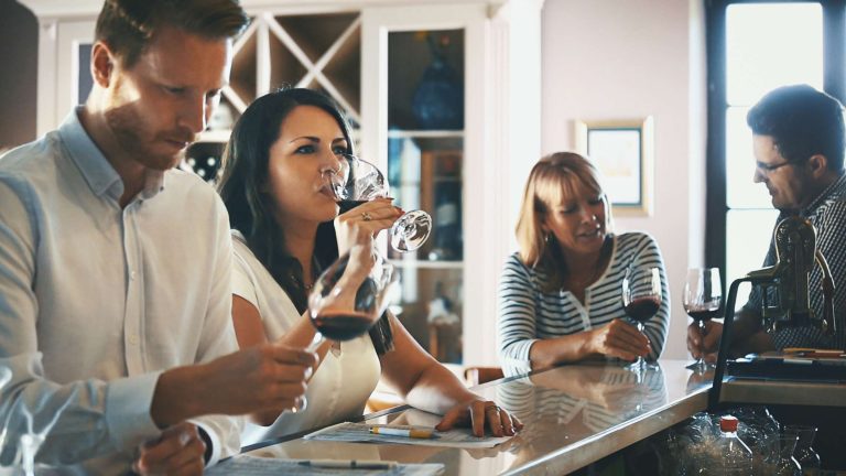 Understanding proper wine tasting etiquette can enhance your experience. Here are some helpful tips from Vitesse for your next wine tasting adventure!